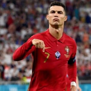 Kartu Merah Ronaldo Dicabut? Keputusan FIFA Picu Protes Netizen