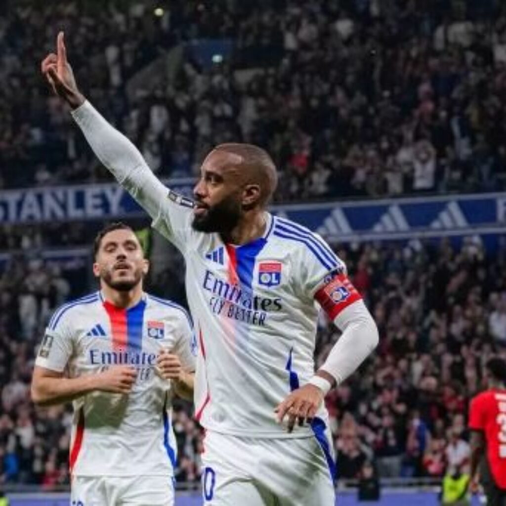 Liga Europa Memanas: Lyon Pesta 6 Gol, Villa dan Roma Amankan Kemenangan di Matchday 5