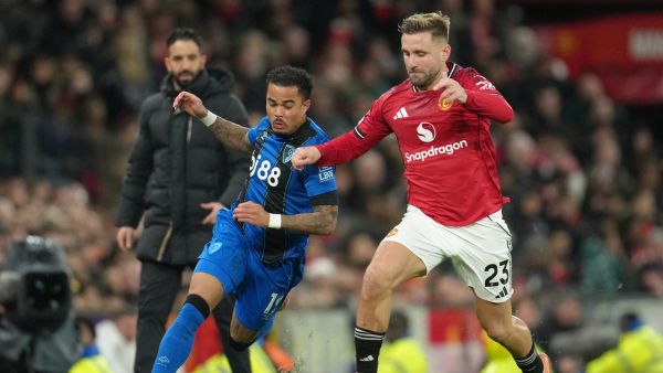 Drama 8 Gol di Old Trafford, Manchester United Gagal Merangkak ke Lima Besar