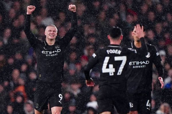 Drama 9 Gol! Man City Tumbangkan Fulham 5-4 dan Ukir Rekor Gila