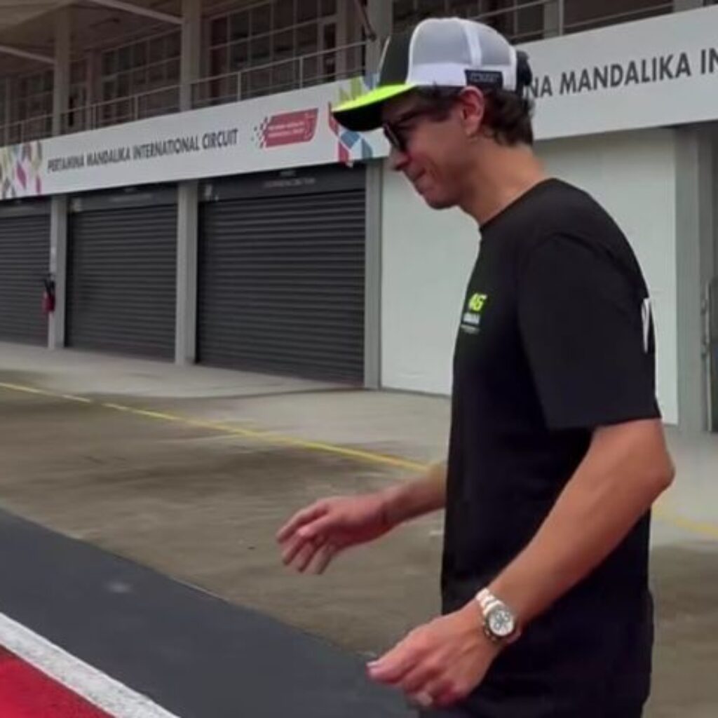 Valentino Rossi Akhirnya Jajal Sirkuit Mandalika, Pimpin Latihan VR46 Riders Academy