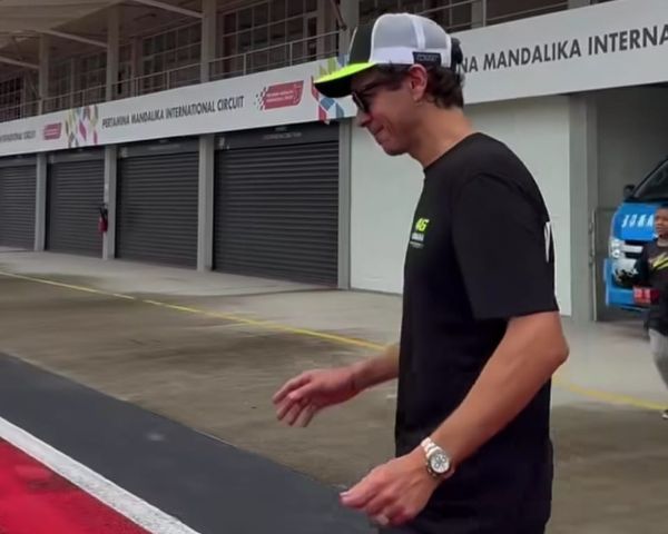 Valentino Rossi Akhirnya Jajal Sirkuit Mandalika, Pimpin Latihan VR46 Riders Academy