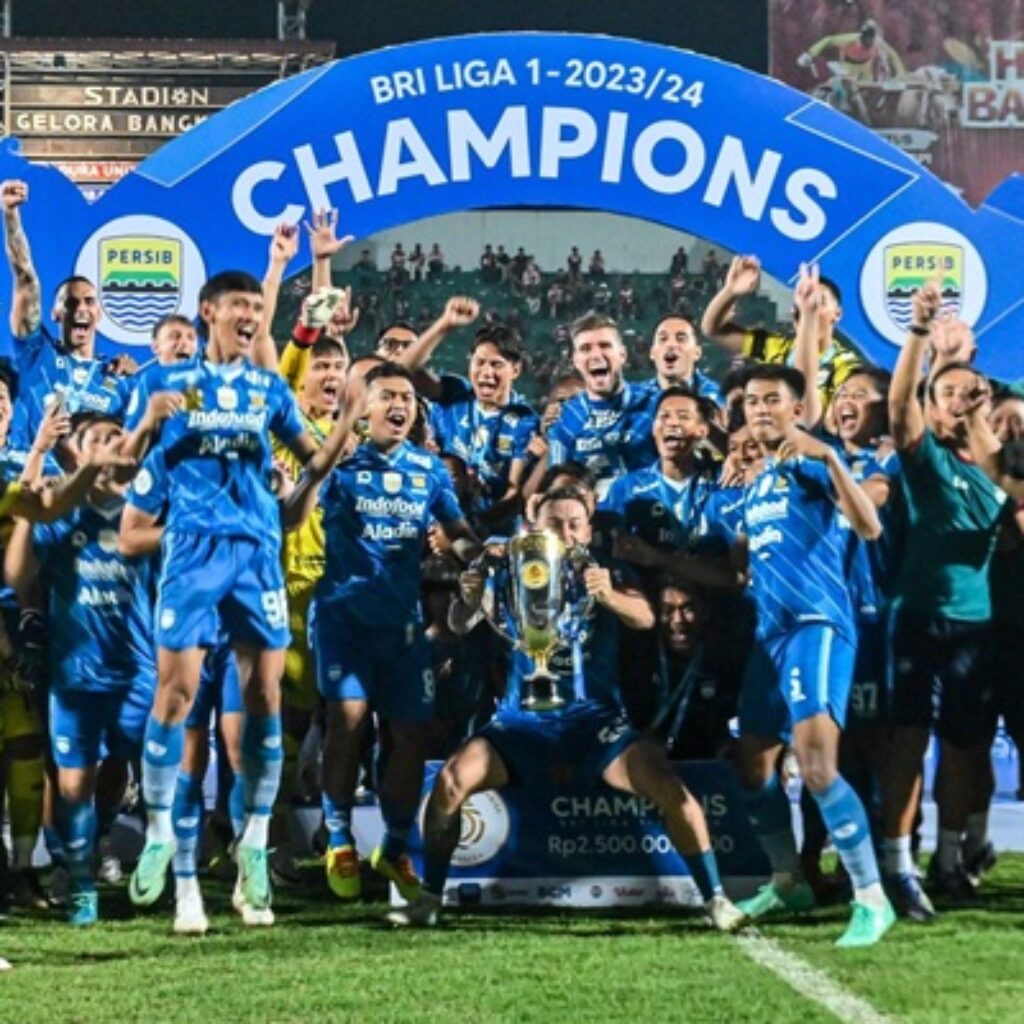 Juara Paruh Musim Lagi, Persib Buka Peluang Hat-trick Gelar Liga