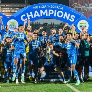 Juara Paruh Musim Lagi, Persib Buka Peluang Hat-trick Gelar Liga