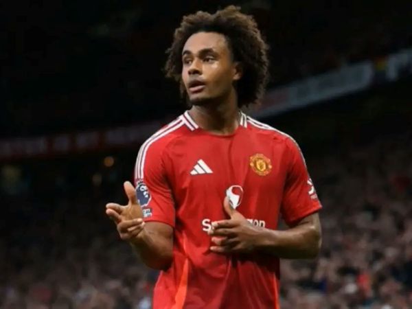AS Roma Belum Menyerah Kejar Joshua Zirkzee dari Manchester United