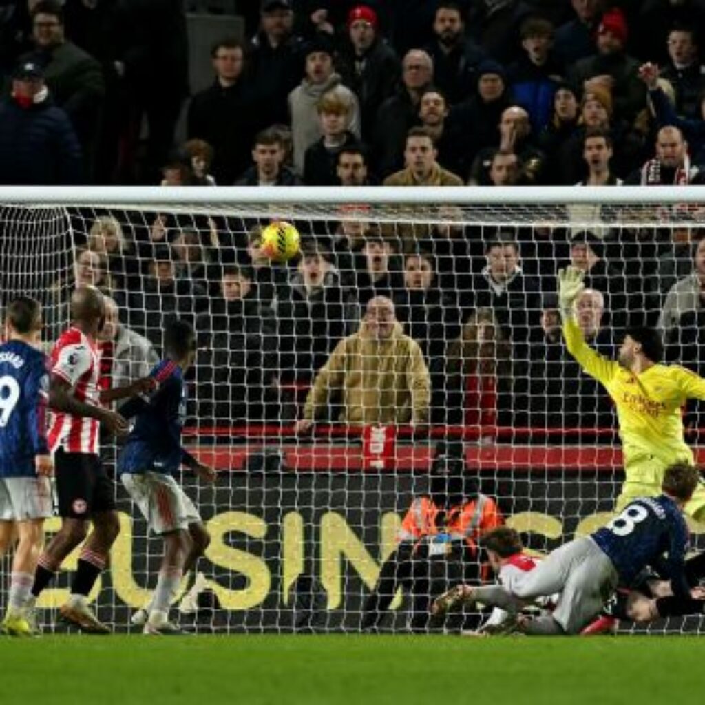 Klasemen Premier League: Arsenal Ditahan Brentford, Manchester City Pangkas Selisih