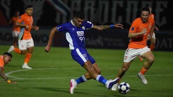 Persib Kalah 0-3 di Leg Pertama ACL, Bobotoh dan Fans Ratchaburi Nyaris Bentrok