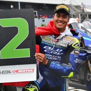Cetak Sejarah, Rider Yamaha Indonesia Aldi Satya Mahendra Naik Podium WorldSSP 2026