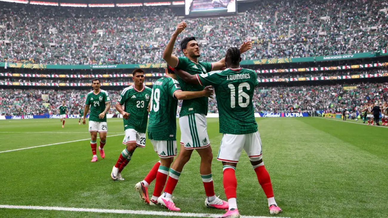 Awali Piala Dunia 2026, Tiga Kartu Merah Warnai Kemenangan Meksiko 2-0 atas Afrika Selatan