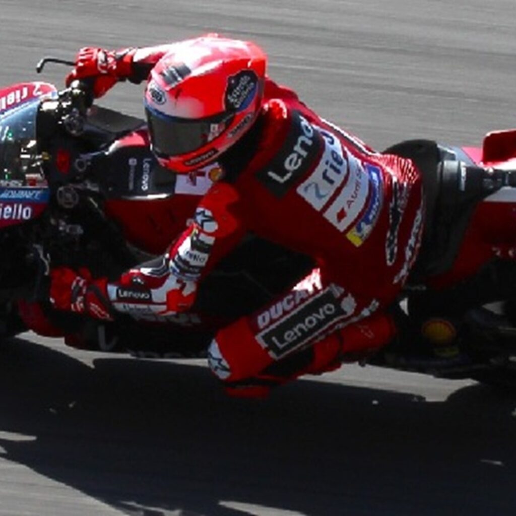 Marc Marquez Juara Sprint Race MotoGP Hungaria 2026, Pedro Acosta Finis Kedua