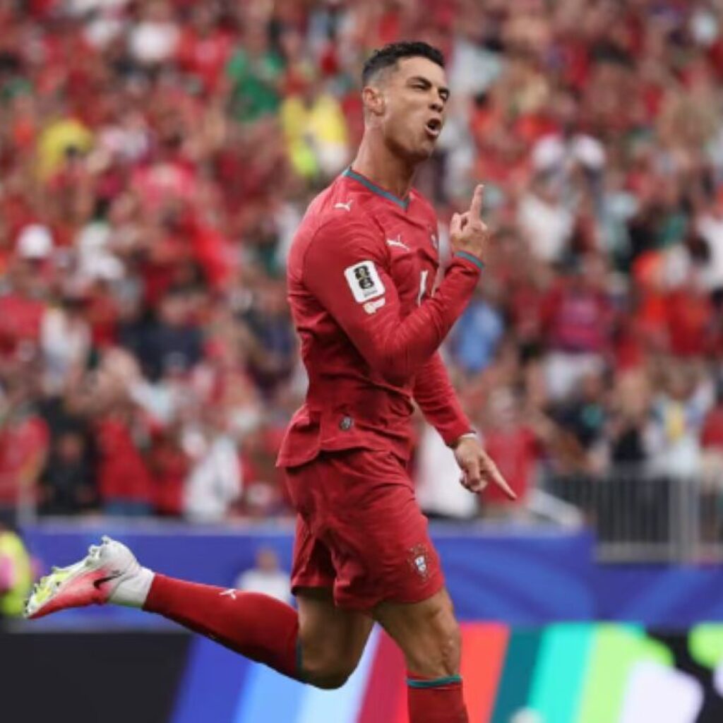 Peluang Ronaldo vs Messi Menguat Usai Portugal Lolos dari Tekanan